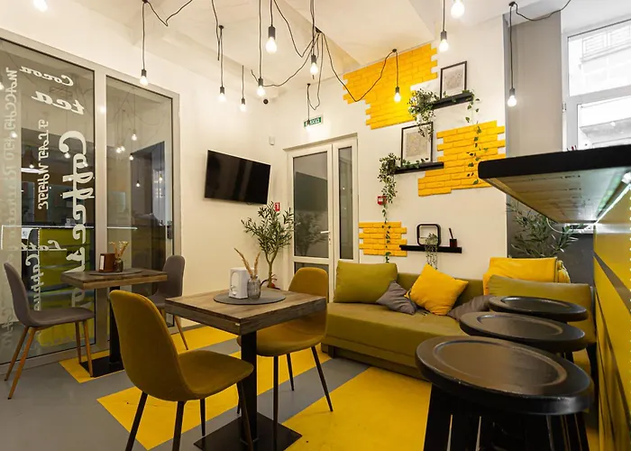 Stories Hub