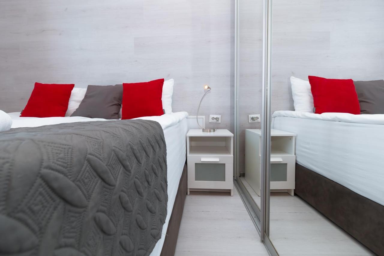 Stories Hub Aparthotel Lviv