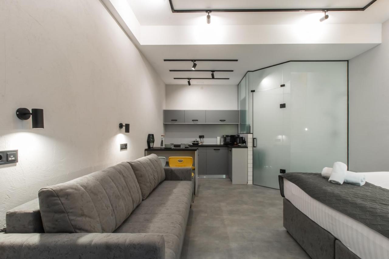 Aparthotel Stories Hub 3*