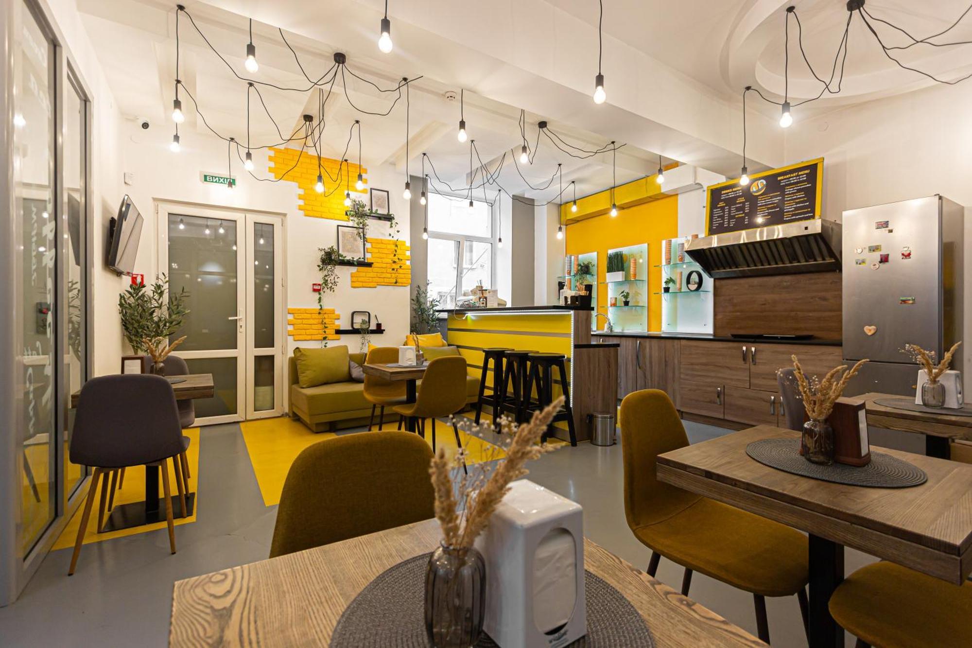 Stories Hub Aparthotel Lviv