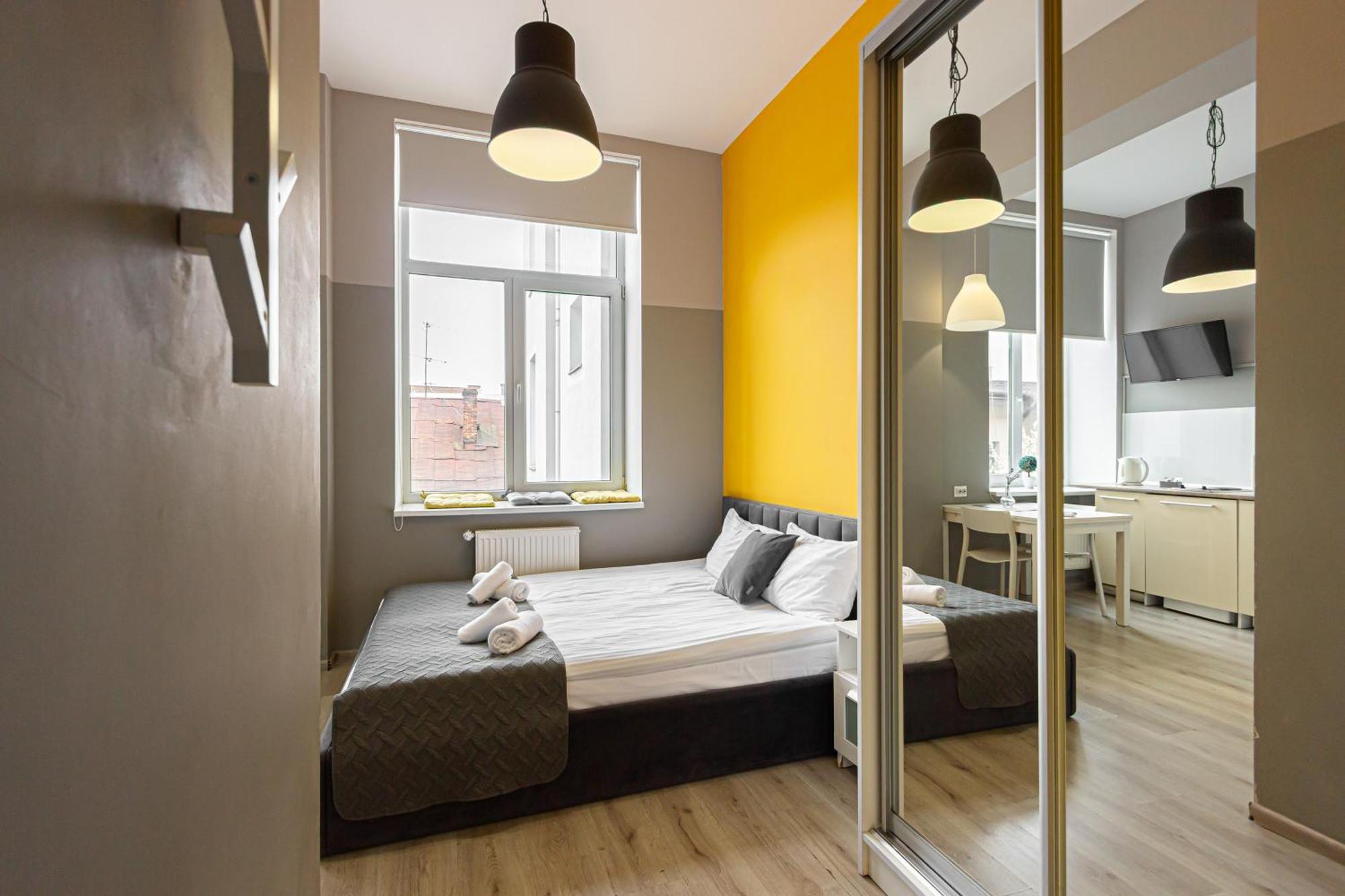 Stories Hub Aparthotel 3*